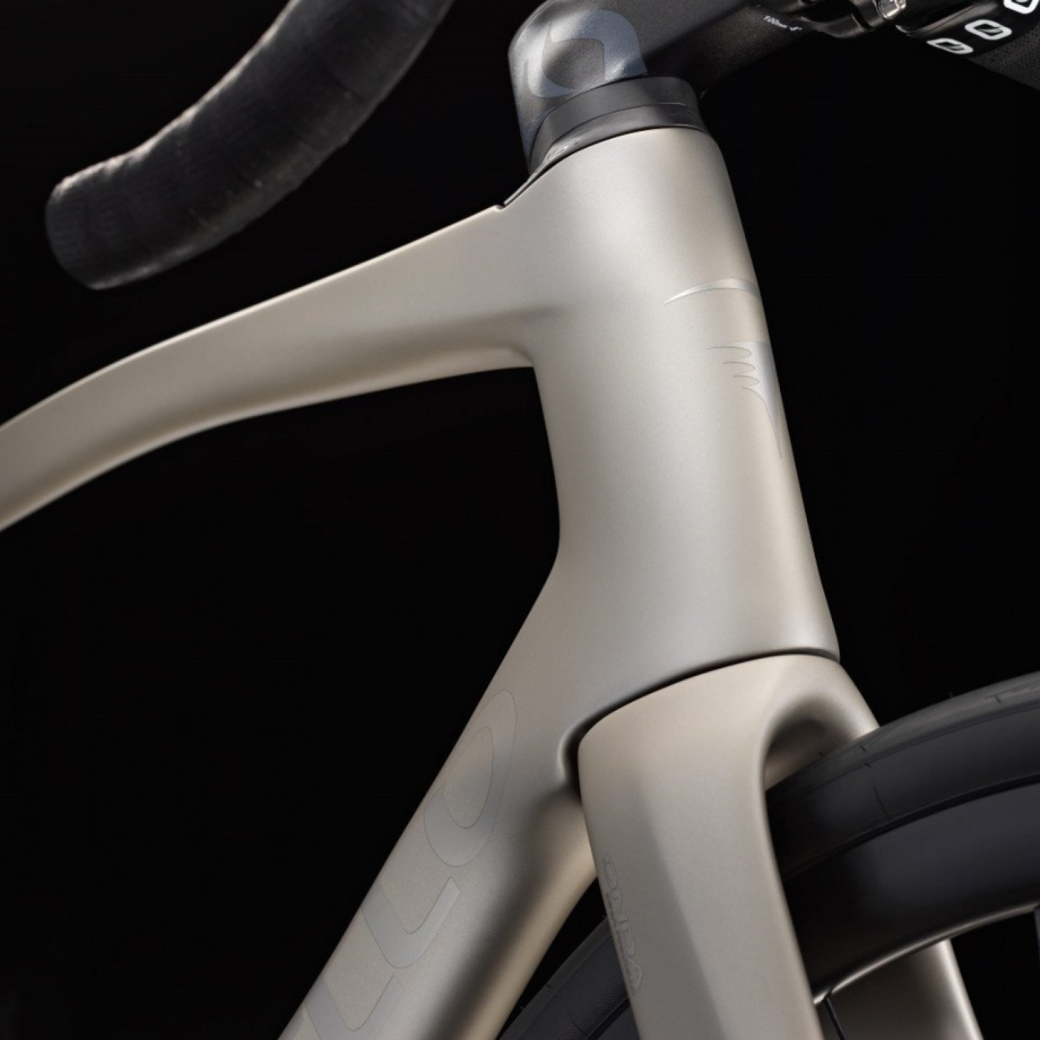 Pinarello X3 105 Di2 Bicycle - Gray