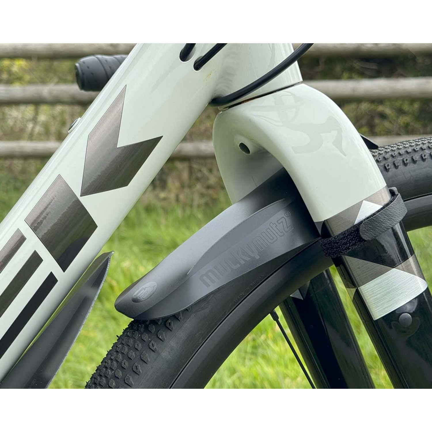 Крыло переднее Mucky Nutz Mini Face Fender Reflective (MN0255)
